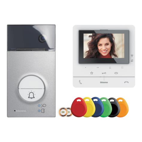 VIDEOPARLOFONIE - VIDEOKIT MET 1 DRUKKNOP LINEA 3000 + CLASSE100X16E